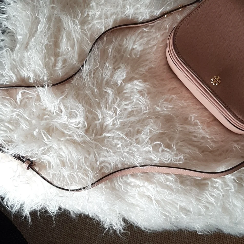 Tory Burch nwts tory